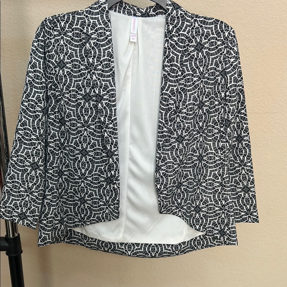 Elegant Black and White Women's Blazer
